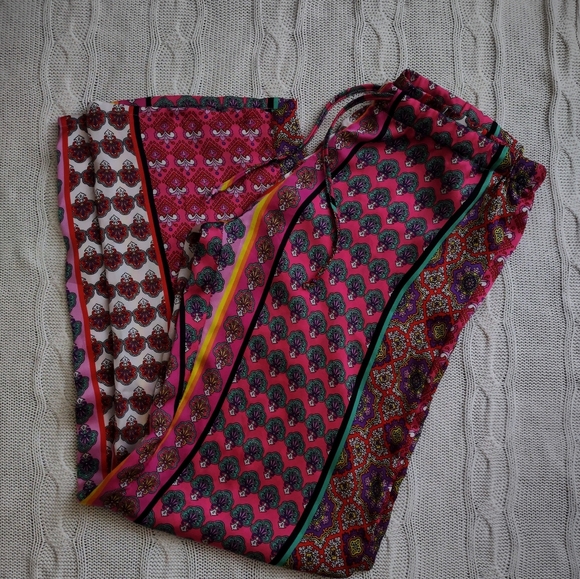 Josie Silky Bohemian Styled Pattern Drawstring Pants Sz. S - Picture 3 of 4